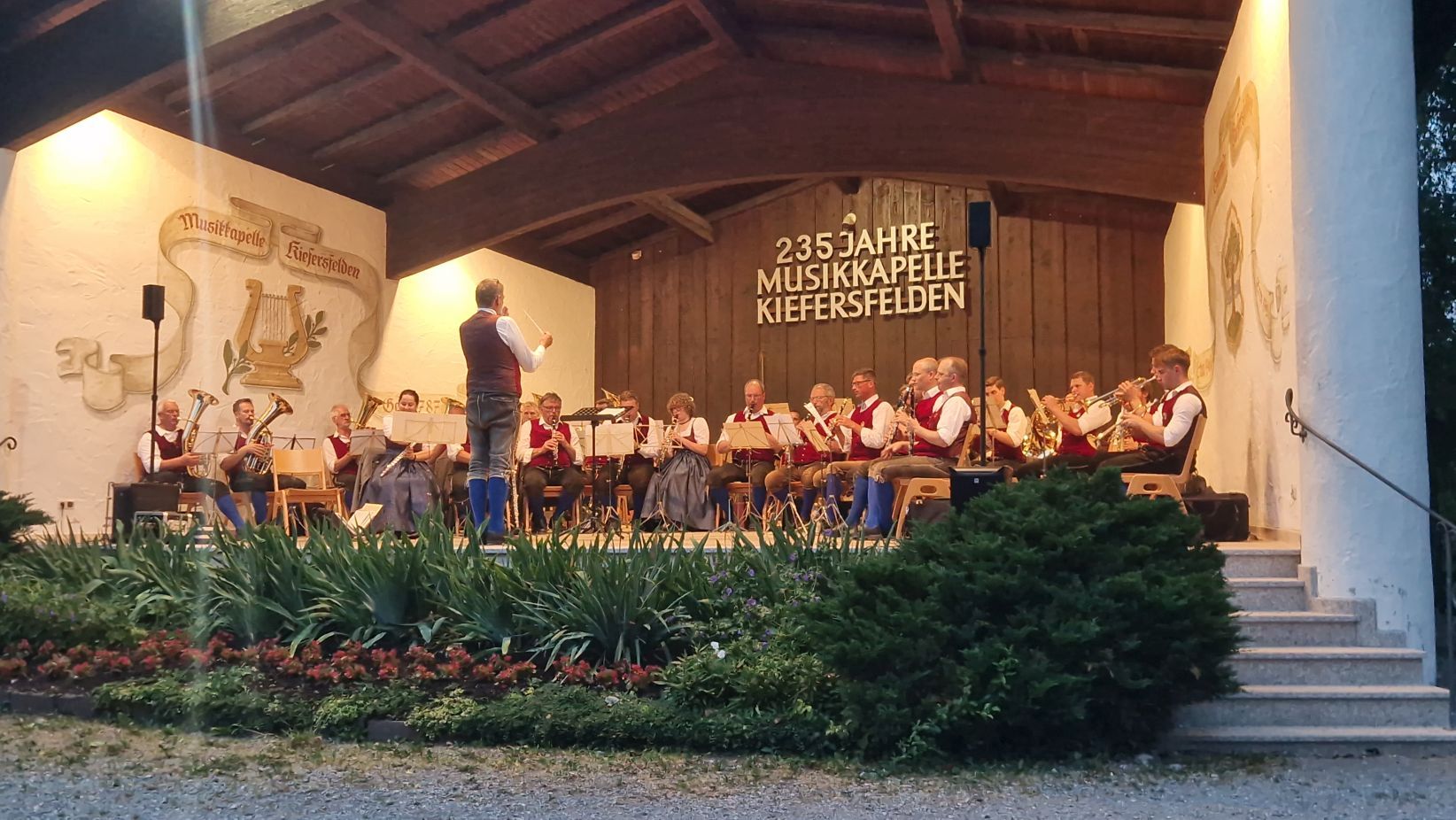 2023-20 Kieferer Standkonzert.jpg